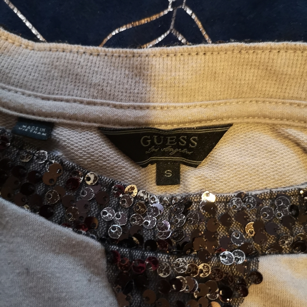 Guess sweater - Picture 4 of 9